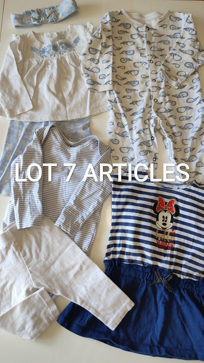 Lot 7 articles - photo numéro 1