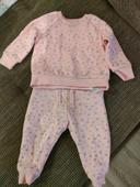 Lot de vêtements pour fille