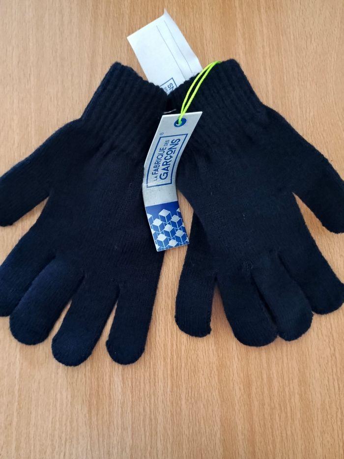 Gants enfant taille unique NEUF - photo numéro 1