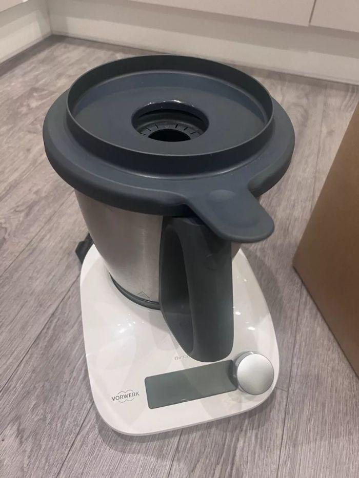 Thermomix TM6 très bon état - photo numéro 1