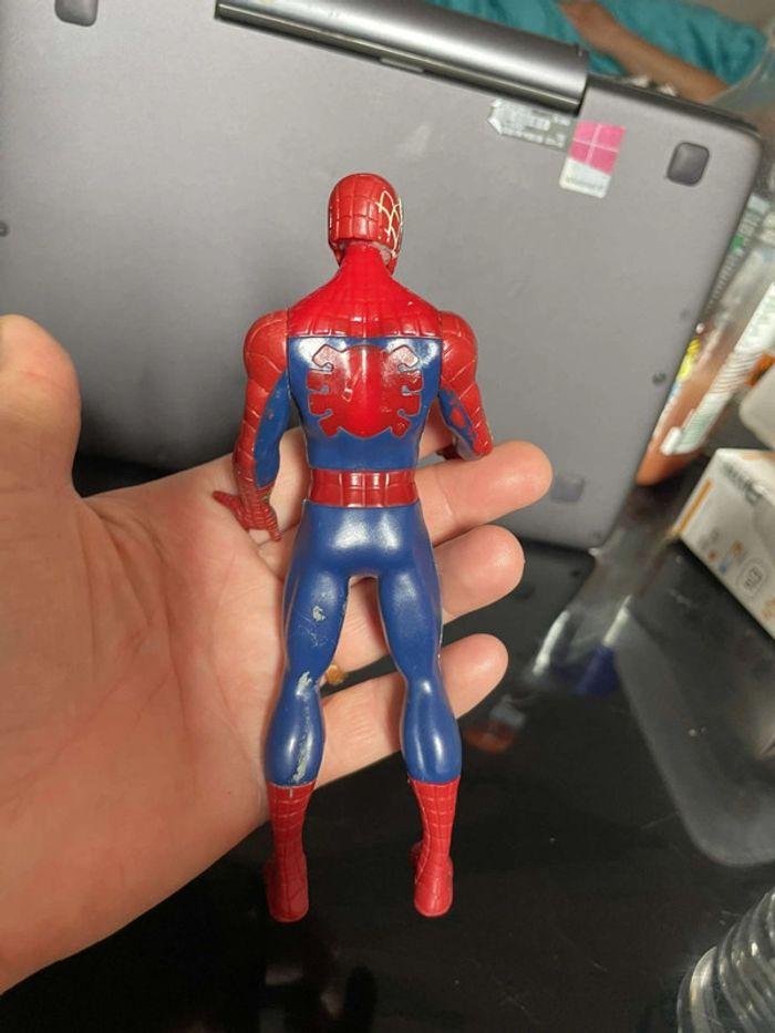 Figurine Spiderman Marvel 2015 Hasbro - photo numéro 4