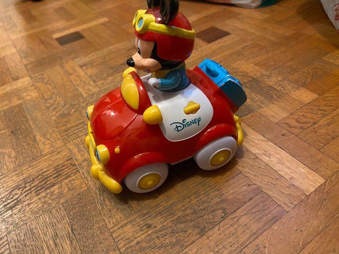 Voiture mickey - photo numéro 1