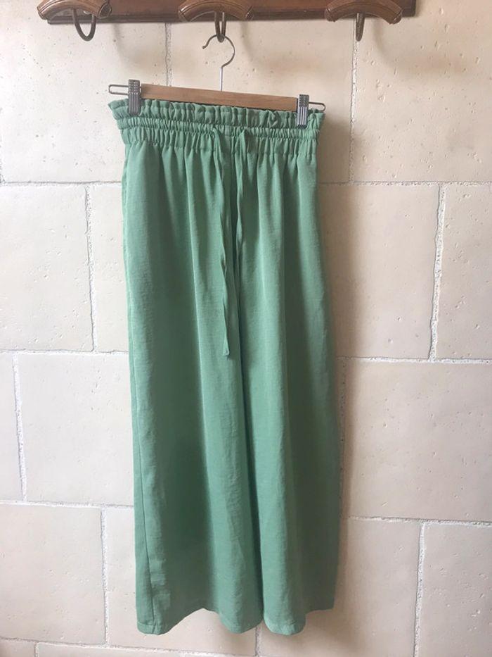 Pantalon léger vert XS stradivarius - photo numéro 1