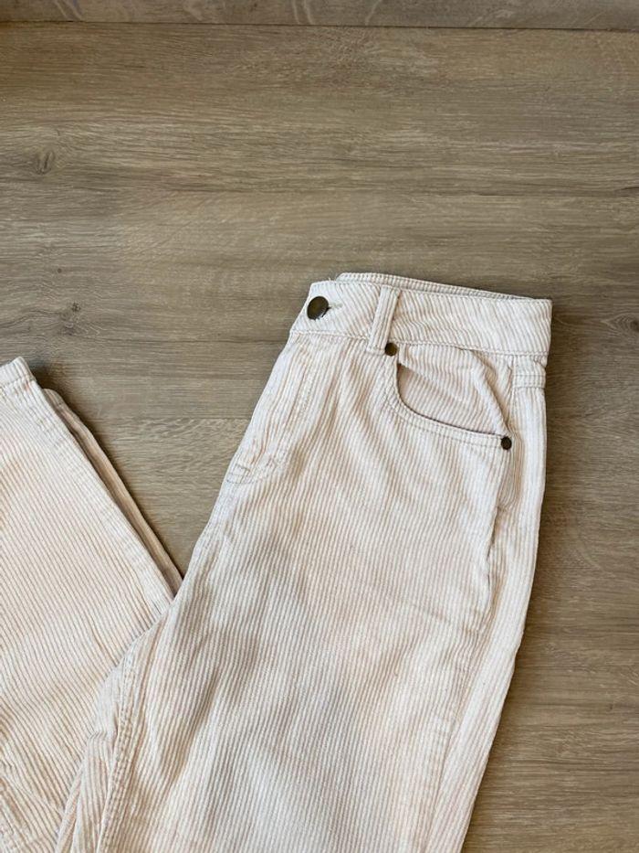 Pantalon Mom velours côtelé crème taille 34/XS Bizzbee - photo numéro 2