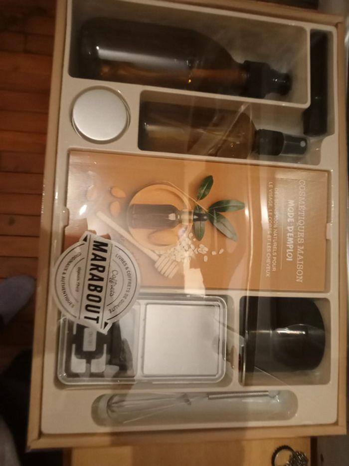 Coffret fabrication cosmétiques