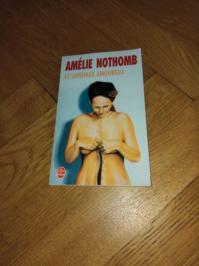 Livres d Amélie Nothomb - photo numéro 3