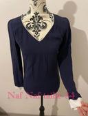 Blouse à manches longues fluide bleu marine bordure et poignet blanc noeud dos Naf Naf taille 34