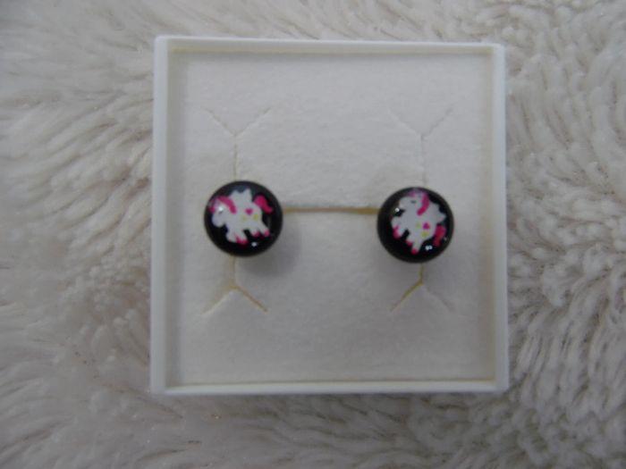 Jolies boucles d'oreilles licorne - photo numéro 1