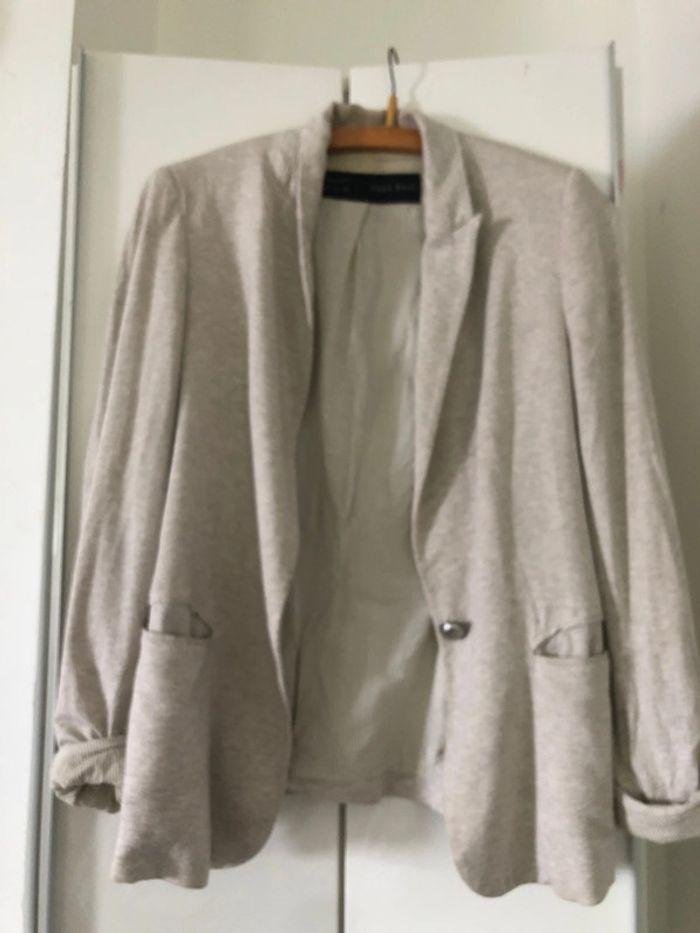 Veste habillée .blazer .tailleur Zara . Taille M - photo numéro 2