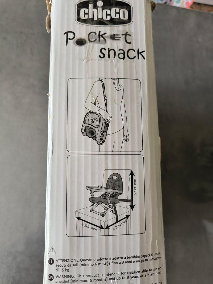 Chaise haute portable et pliable Chicco Pocket Snack - photo numéro 3