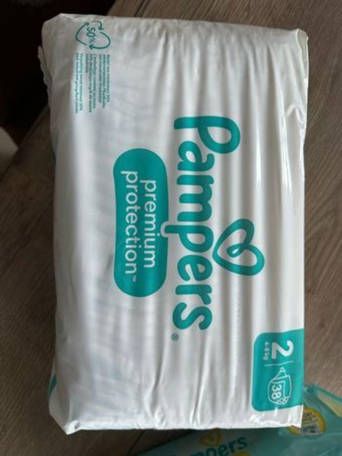 72 couches taille 2 Pampers premium protection - photo numéro 3