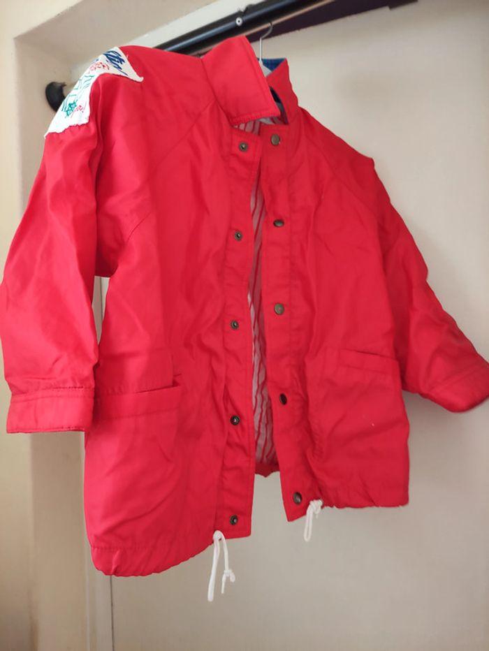 Parka rouge marinière taille 126 /8 ans - photo numéro 1