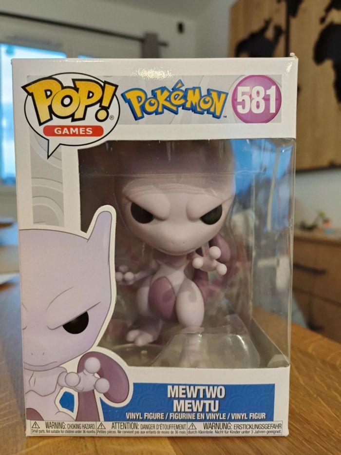 Funko pop Mewtwo