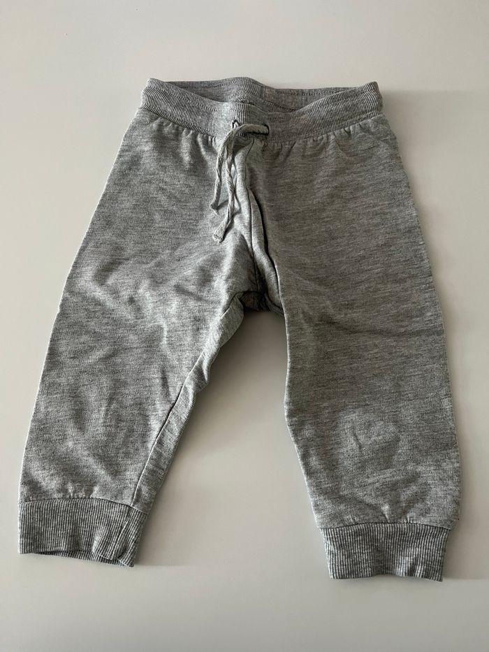 Jogging gris 9 mois H&M - photo numéro 1