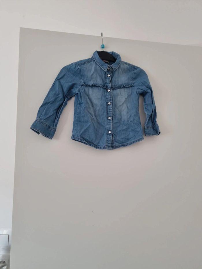 Chemise en jeans fille taille 2ans - photo numéro 1