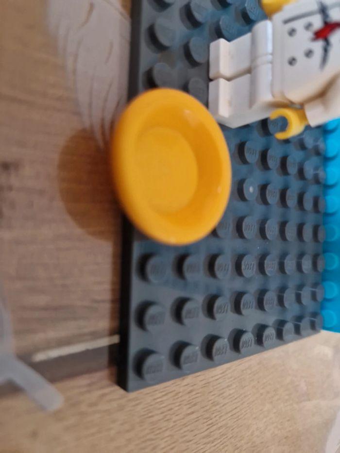 Figurine lego cuisinier - photo numéro 2