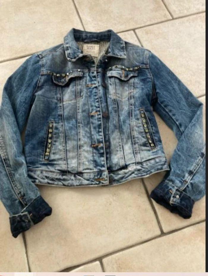 Veste en jean denim Zara  este en jean 🔷 - photo numéro 1