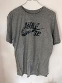 T shirt nike gris