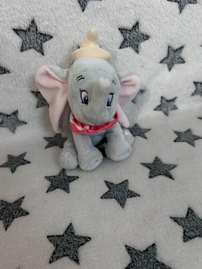 Peluche dumbo