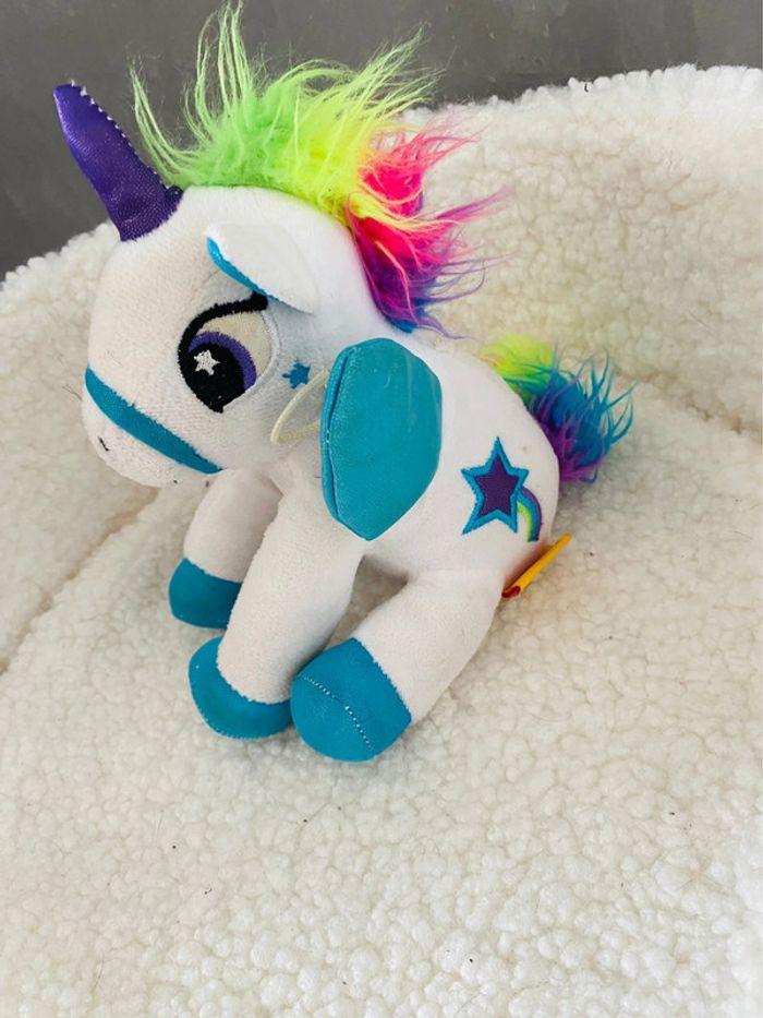 Peluche licorne multicolore - photo numéro 2