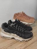 Lot de deux baskets Nike air max 95 noir et Camel