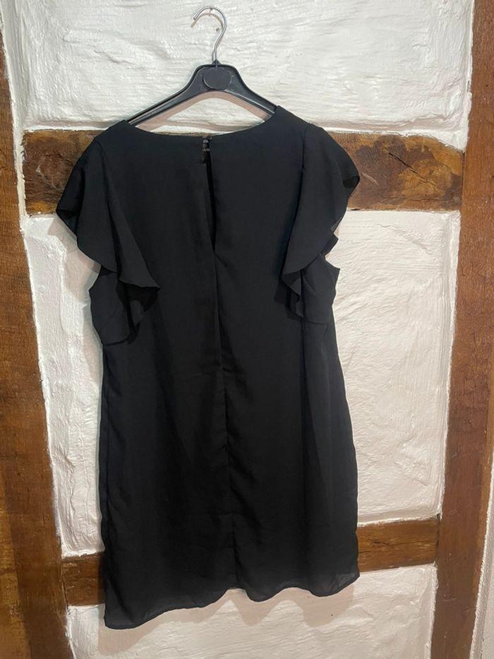 robe femme noir  taille 46 - photo numéro 5