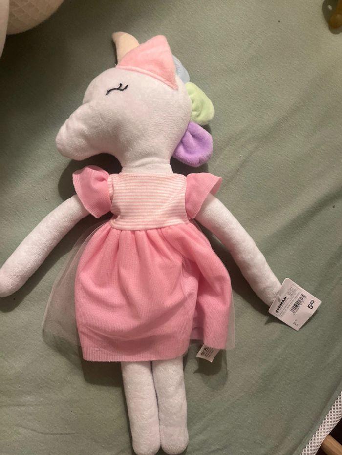 Poupée peluche licorne - photo numéro 1