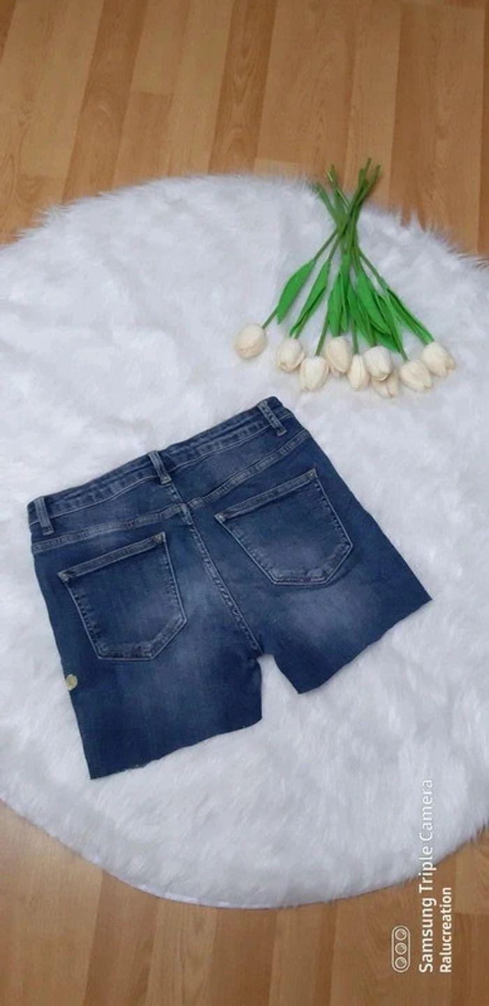 💟 Short bleu foncé brodé Vintage - photo numéro 3