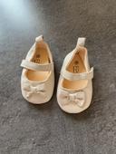 Chaussure bébé T16/17