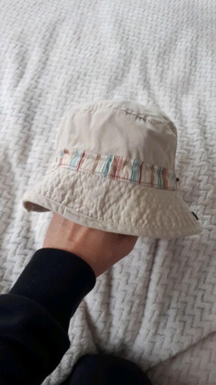 Chapeau beige et motif carreaux taille - photo numéro 8