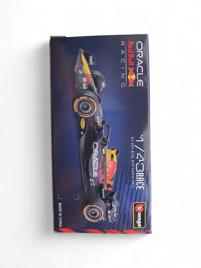 Miniature Bburago F1 1/43 Redbull Max Verstappen - photo numéro 5