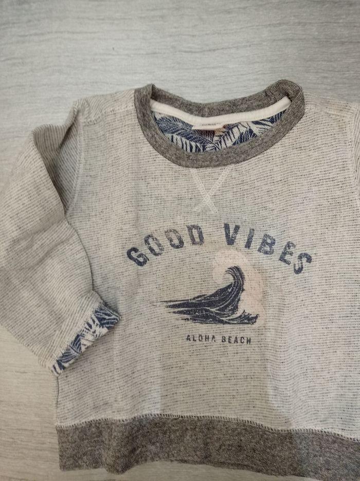 Pull gris