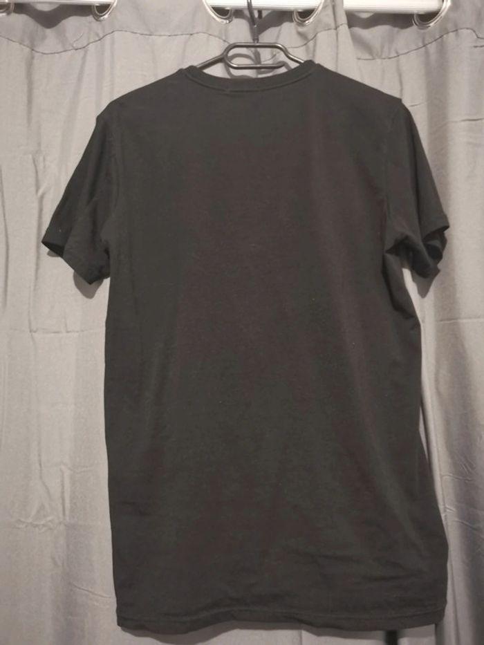 T shirt taille XL - photo numéro 3