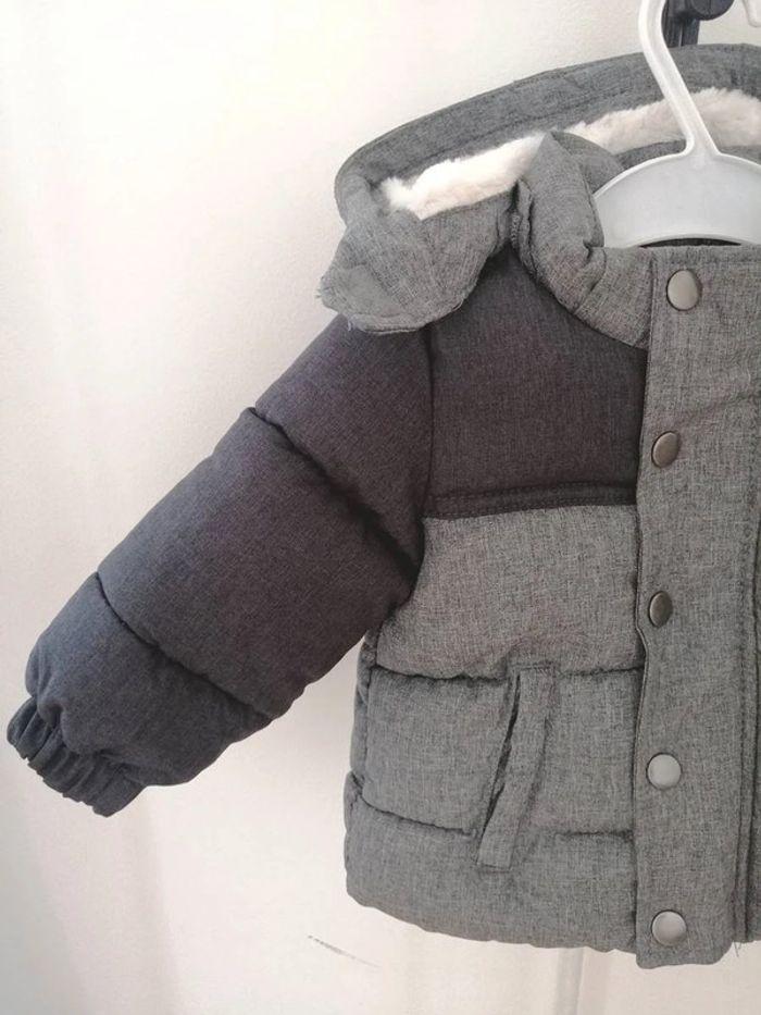 Manteau bébé doudoune matelassée H&M taille 4-6 mois 68 cm Neuf - photo numéro 2