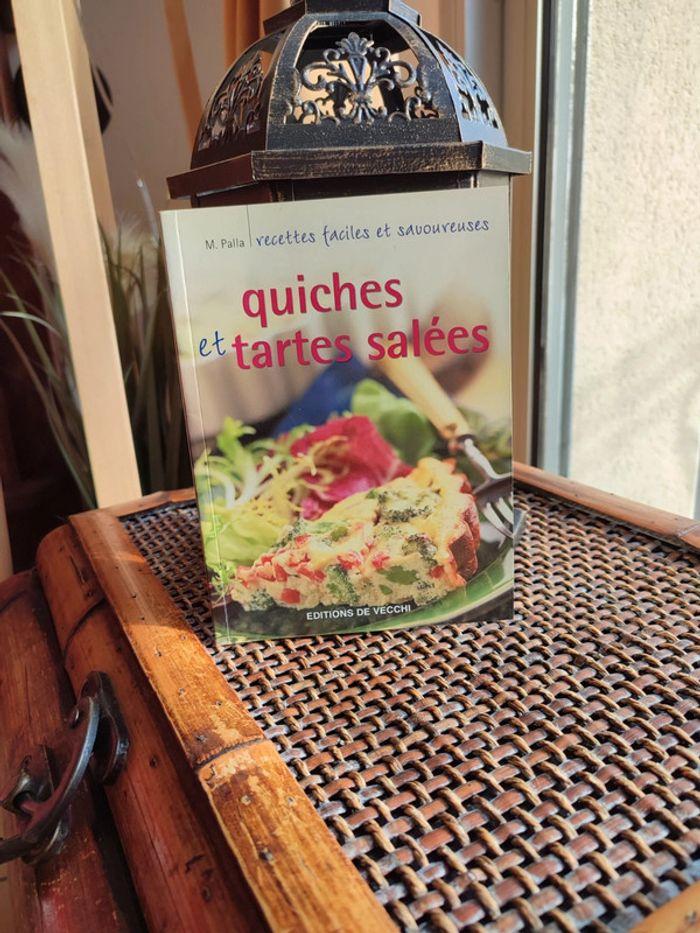 Petit livre de recettes quiches et tartes salées éditions de vecchi - photo numéro 1