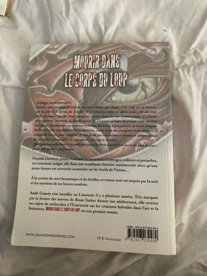 Livre thriller mourir dans le corps du loup - photo numéro 2