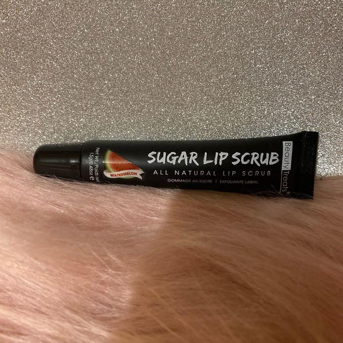 Scrub Lip - photo numéro 1