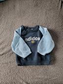 1 pull adidas 18 mois