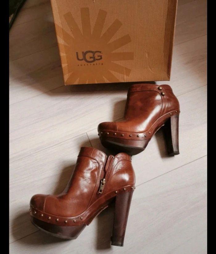 Chaussures bottines à talon marron UGG taille 39 avec sa boîte d'origine - photo numéro 3