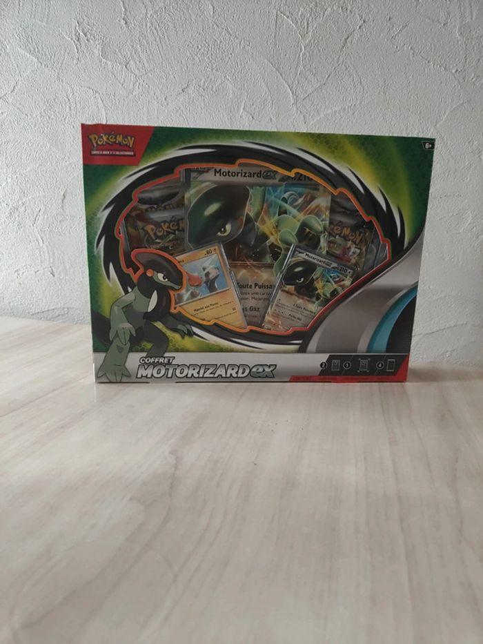 Coffret pokémon motorizard ex NEUF - photo numéro 1