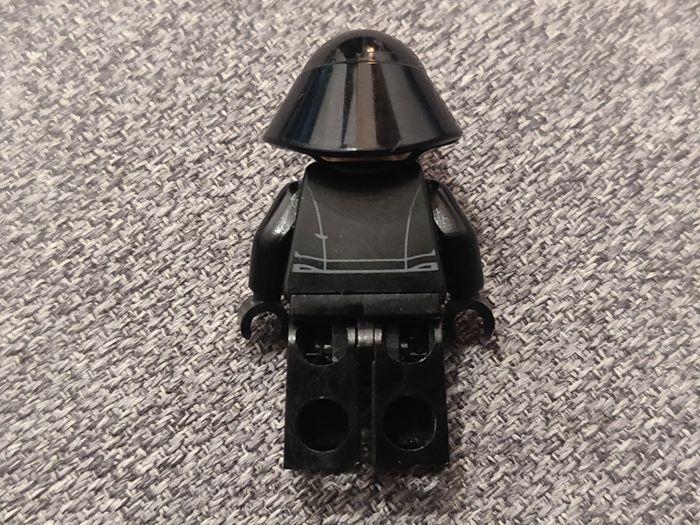 Minifig Lego Star Wars - First Order Crew Member - sw0671 - Très bon état - photo numéro 2