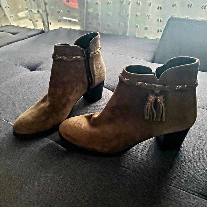 Bottines en cuir - photo numéro 1