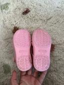 Sandale de plage crocs rose taille 23 / 7