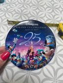 Badge Disneyland 25ans « Grand célébration » 12 avril 2017