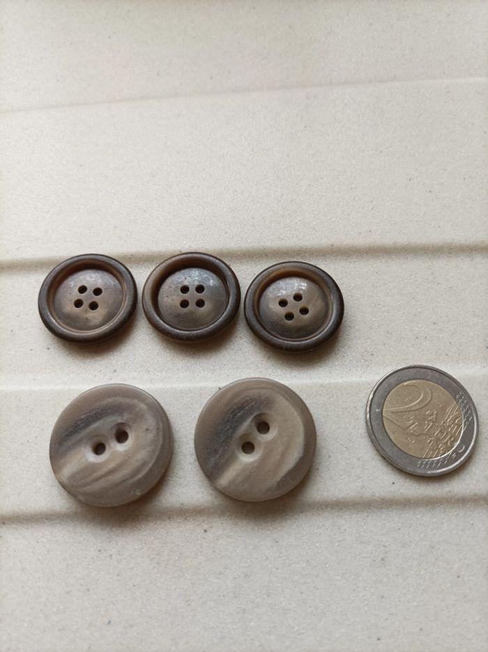 Lot de 5 boutons - Beige et marron - Mercerie - photo numéro 2