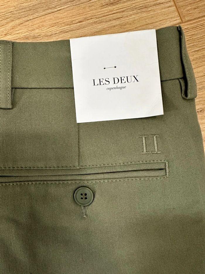 Short neuf avec étiquette de la marque danoise Les Deux - photo numéro 1