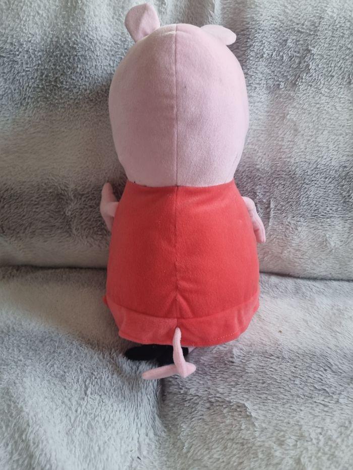 Peluche Peppa pig - photo numéro 3