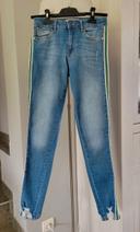 Jeans femme taille 36 Zara