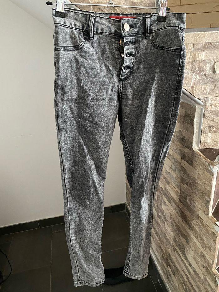 Pantalon - photo numéro 1