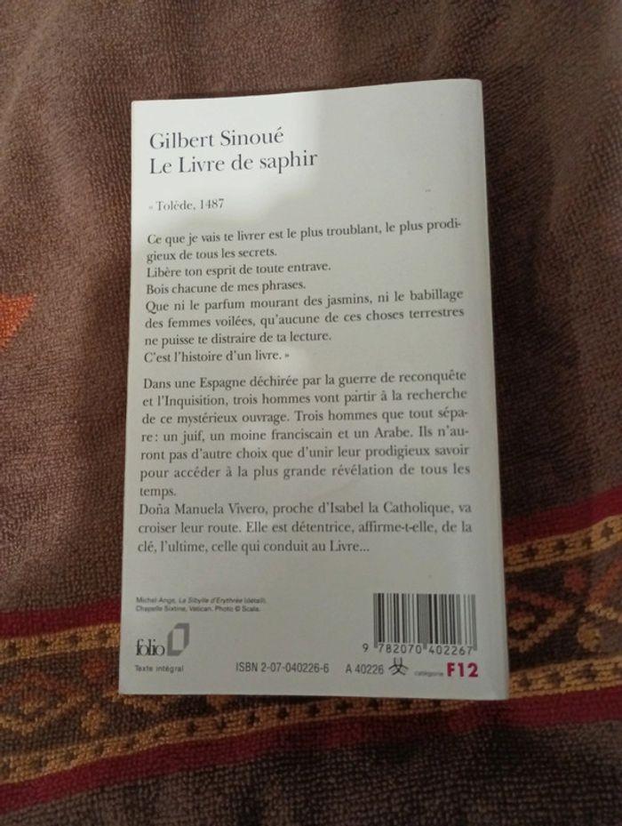 Le livre de saphir - photo numéro 2